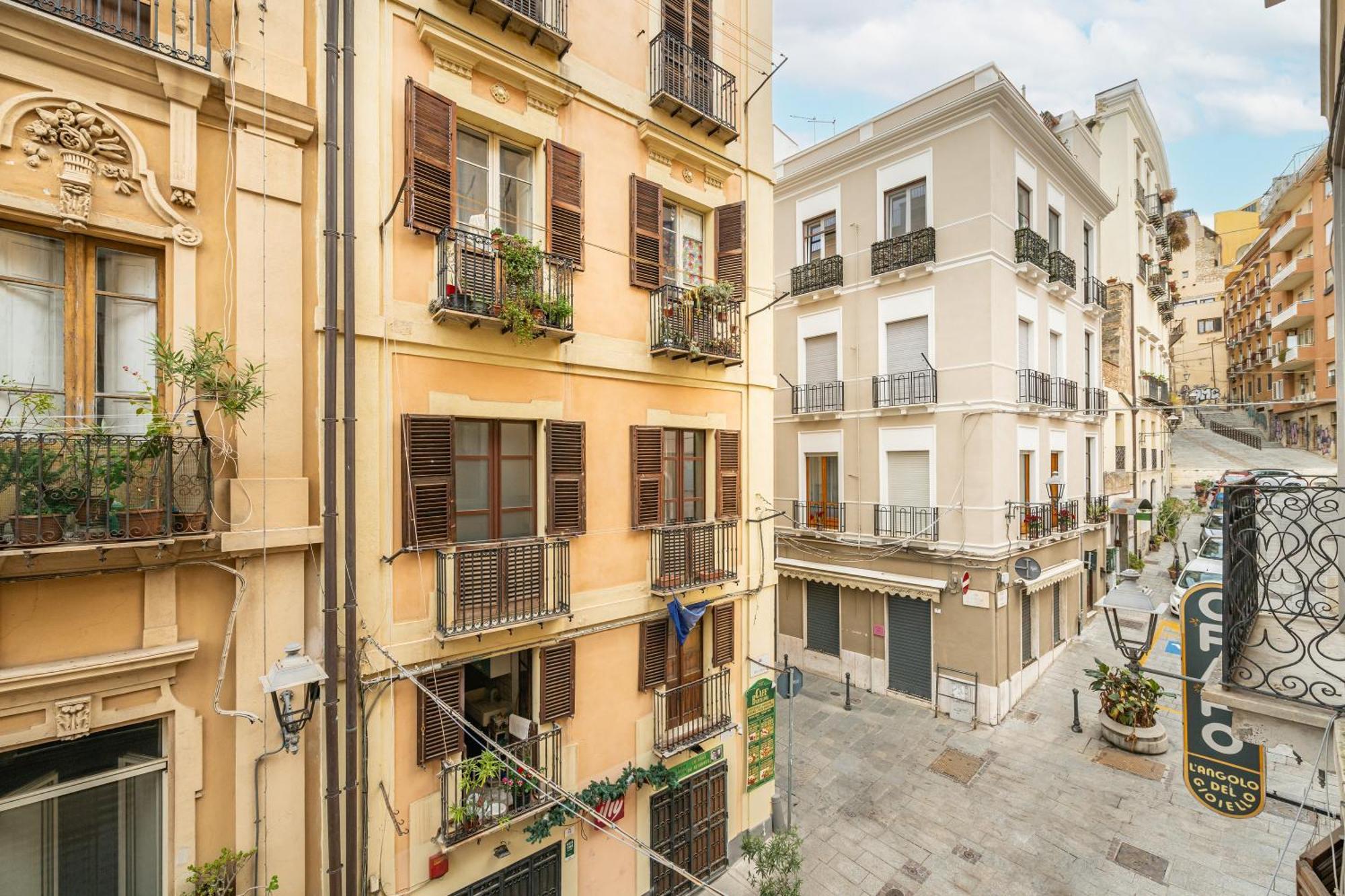 Alla Marina Cagliari Luaran gambar